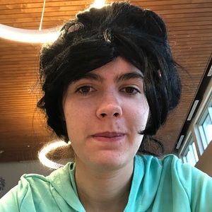 Meet your Posher, Nina